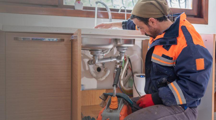 Professional Tankless Water Heater Installation in Houstonia, MO